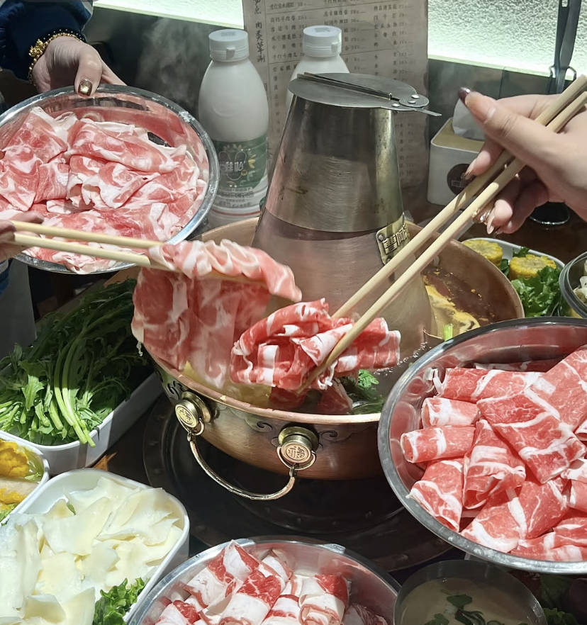 锅行业趋势洞察：十大亮点抢先看麻将胡了2模拟器2025 火(图2)