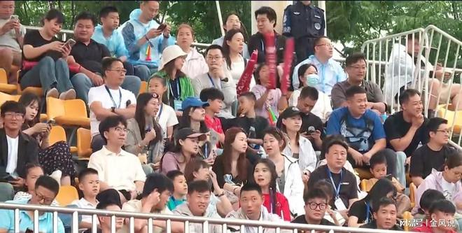 扬州 徐州2-1连云港 苏超最新积分榜如下麻将胡了试玩随着镇江0-2宿迁 常州0-1(图3)